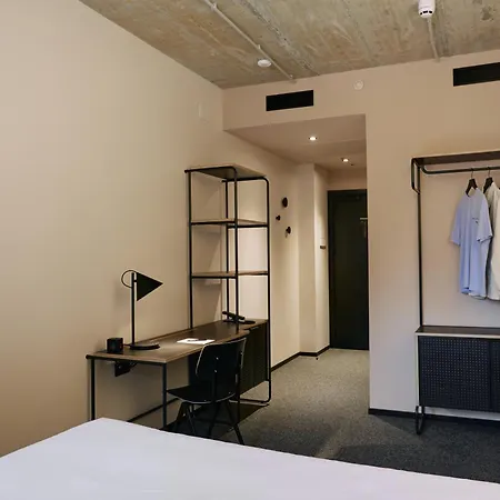 Hotel The Social Hub 3*
