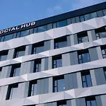 Отель The Social Hub