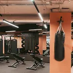 The Social Hub Отель Сан-Себастьян