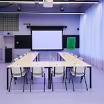 Отель The Social Hub