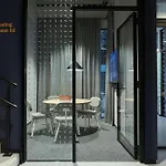 The Social Hub Отель Сан-Себастьян