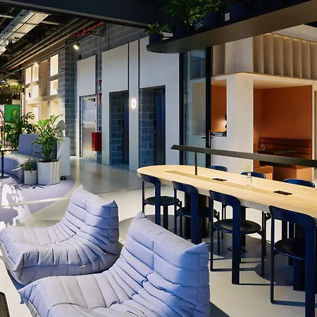 The Social Hub Hotel 3*