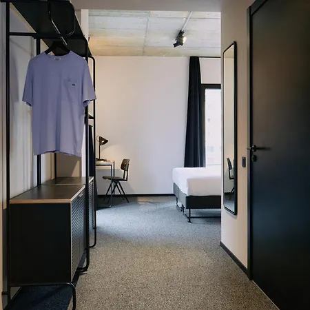 Hotel The Social Hub 3*