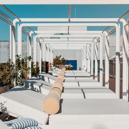 The Social Hub Hotel