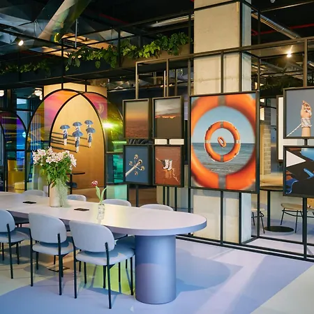 The Social Hub