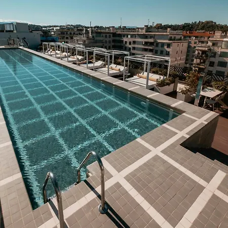 The Social Hub Otel 3*